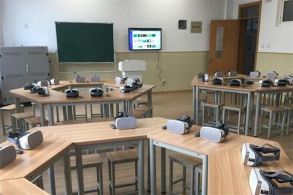 格灵世界VR教育